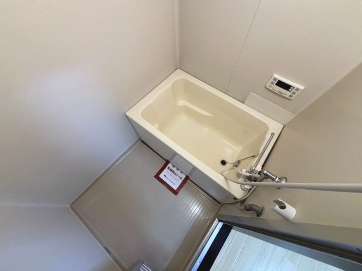 メゾンアルファBの風呂