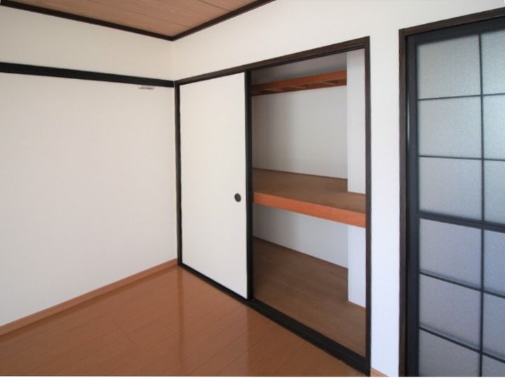 メゾンアルファBの内装