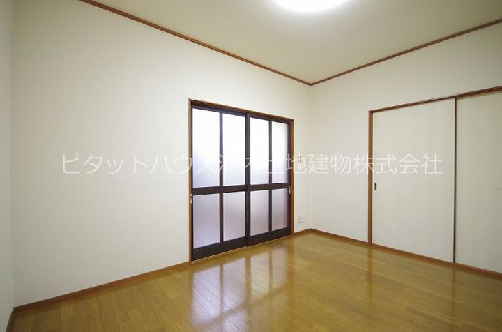 コーポ和気の居間