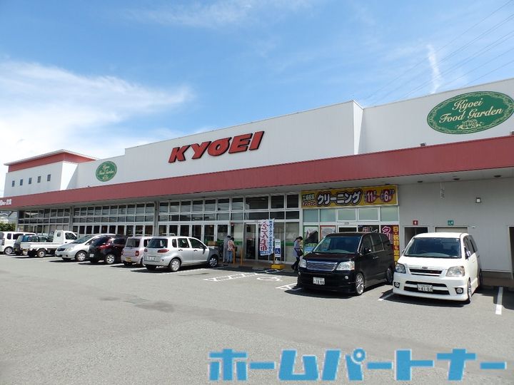ブライトガーデンの周辺