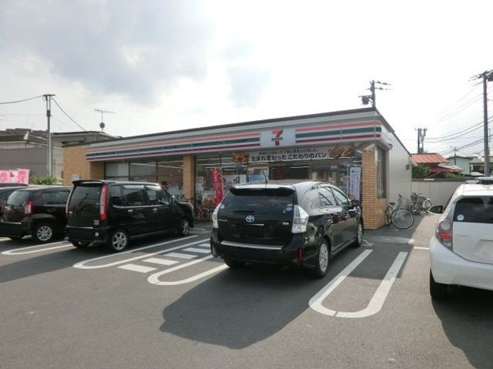 メイヒルズIIIの周辺