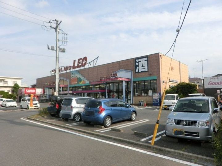 メイヒルズIIIの周辺