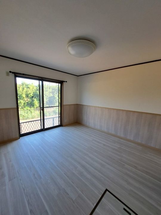 神奈川県中郡大磯町国府本郷(一戸建)の賃貸物件の居間