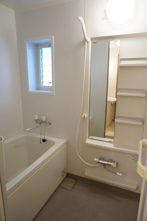 ボンヌ・シャンスの風呂