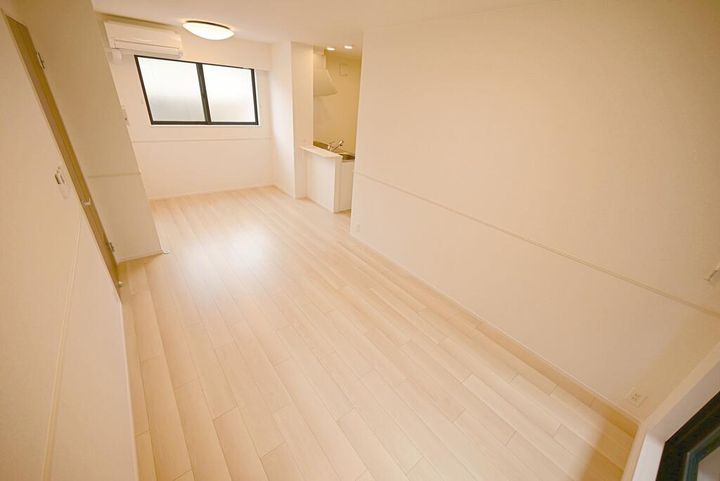 広島県広島市安芸区中野東6(アパート)の賃貸物件の居間