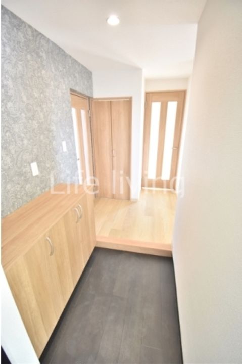 第2阿波ビルの玄関