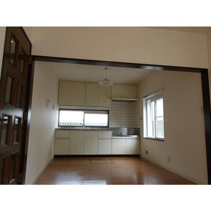 神奈川県横浜市神奈川区三ツ沢南町(一戸建)の賃貸物件のキッチン