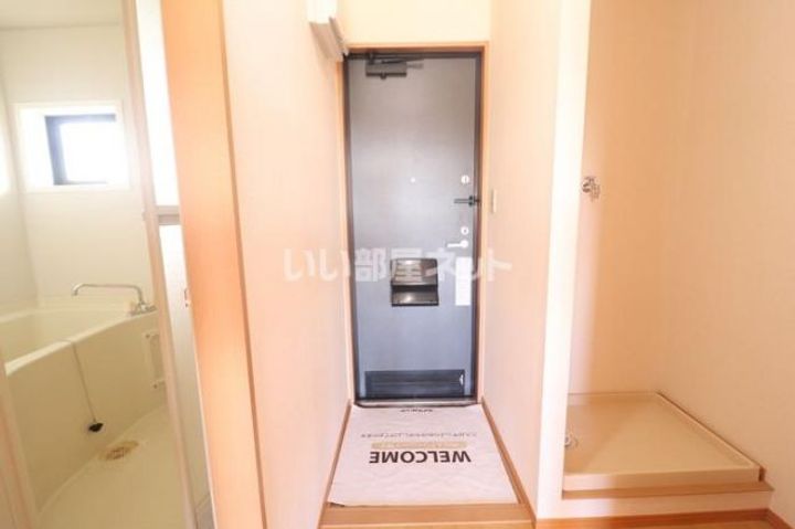 福島県郡山市安積町日出山字大洲河原(アパート)の賃貸物件の玄関