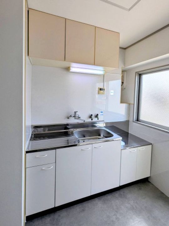 大阪府大阪市平野区背戸口5(マンション)の賃貸物件のキッチン