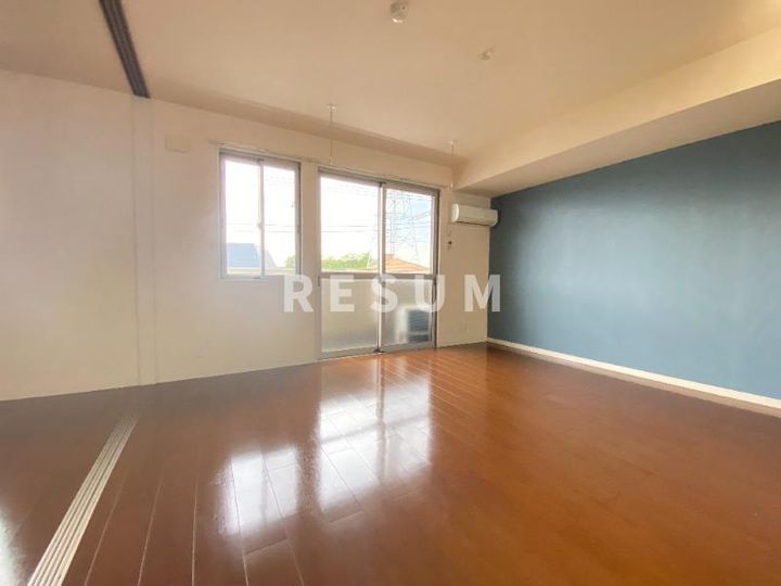 千葉県千葉市中央区星久喜町(アパート)の賃貸物件の居間