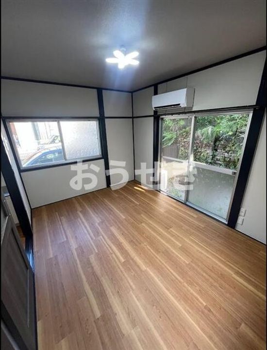 MORIKI RENT HOUSEの居間