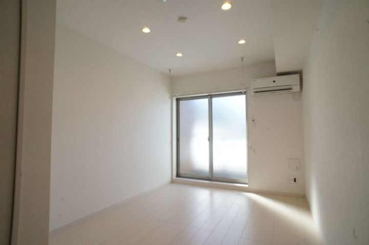 埼玉県さいたま市中央区上峰3(マンション)の賃貸物件の居間