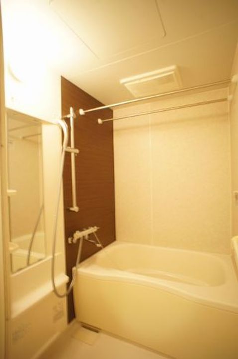 ラ・プレッソ  201号室の風呂