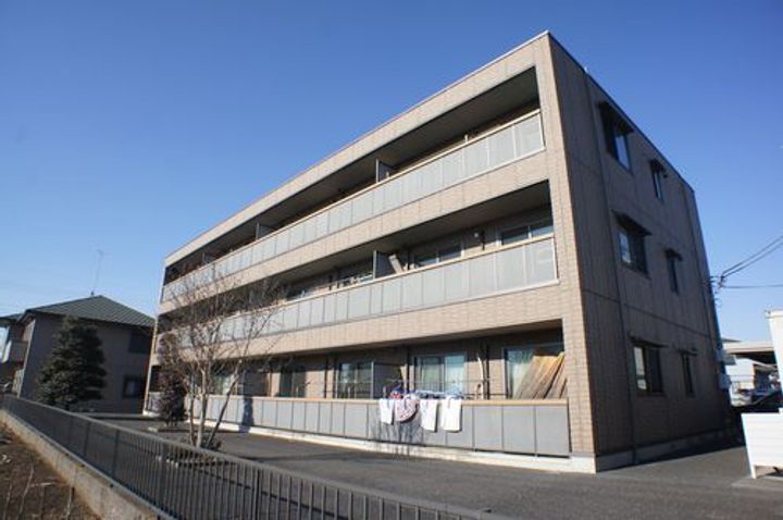 ラ・プレッソ  201号室の外観