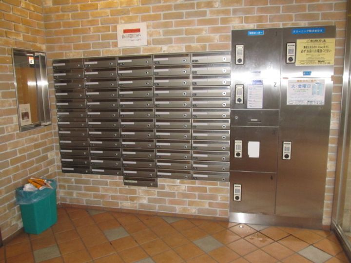 エステムコート神戸ハーバーランド前3の地図