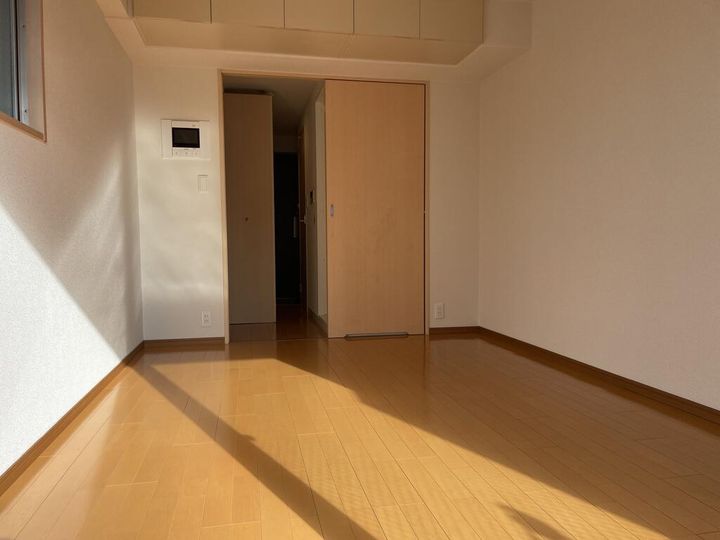 エステムコート神戸ハーバーランド前3の居間