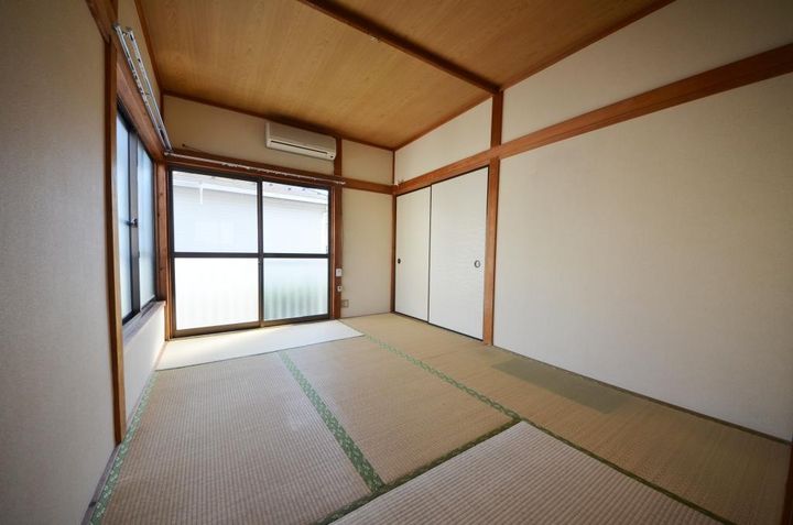小黒荘Aの内装