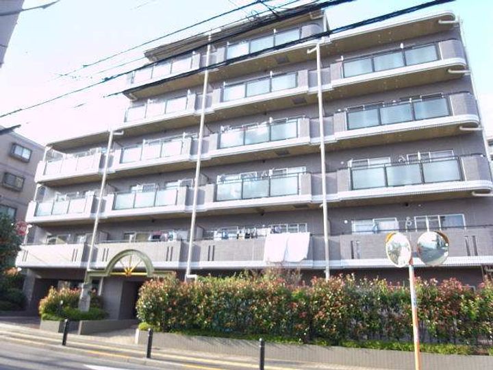 シーダレジデンスの外観