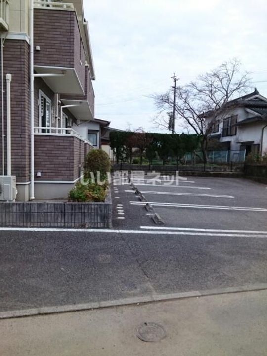 サンリット・ガーデンIの地図