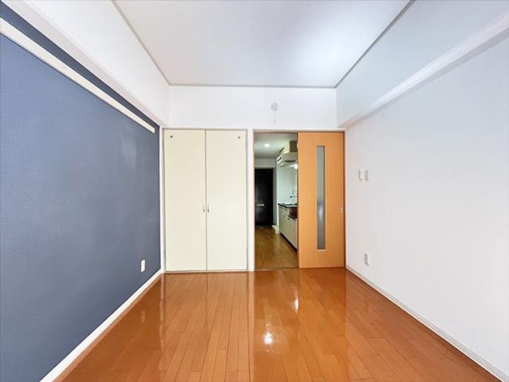 サンシャイン緑町IIの居間