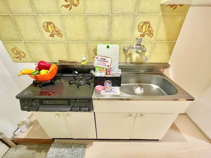 熊本県立劇場まで車で6分★ 1Kの内装