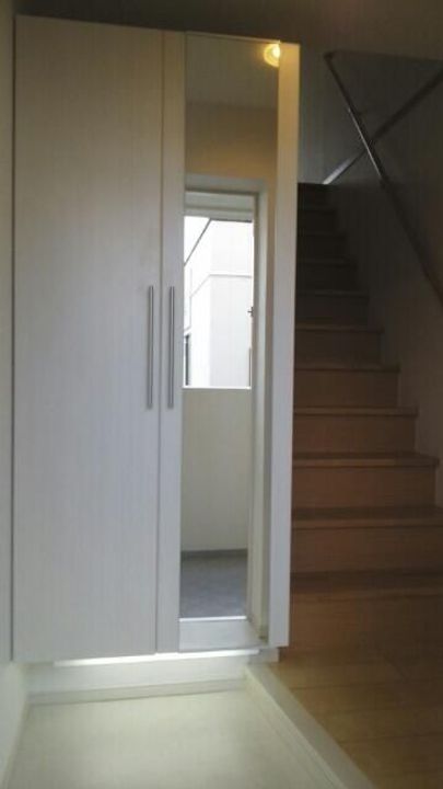 アイオーラ・ノアの玄関