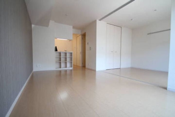 東京都足立区南花畑4(アパート)の賃貸物件の居間