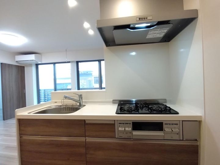 東京都足立区本木1(マンション)の賃貸物件のキッチン