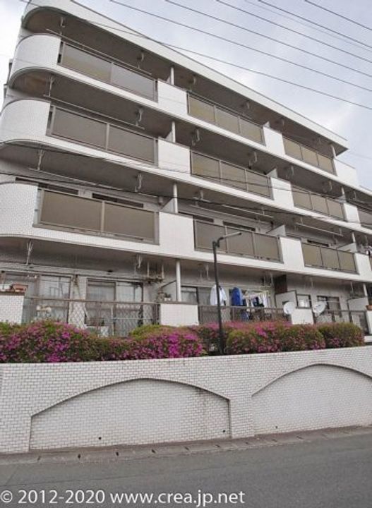 ウイング朝霞台の外観