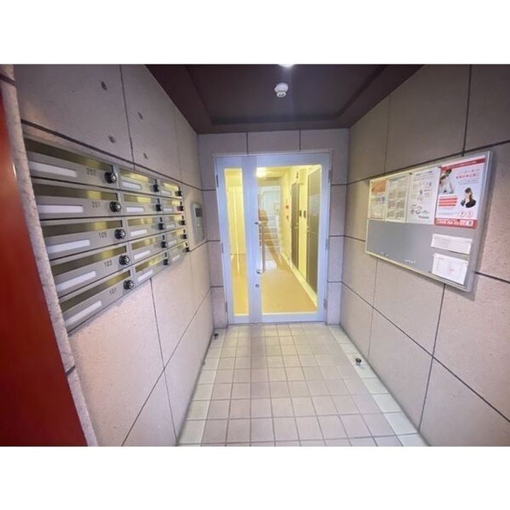 グランドサクセス月寒中央の地図