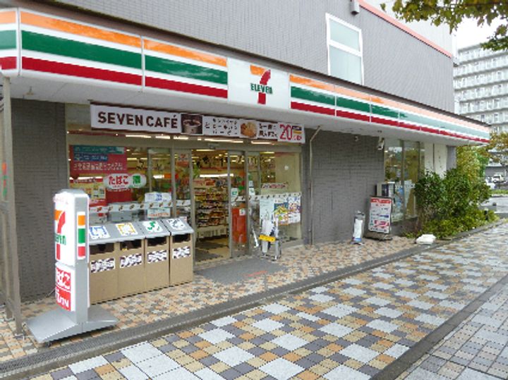 トリシアYH IIの周辺