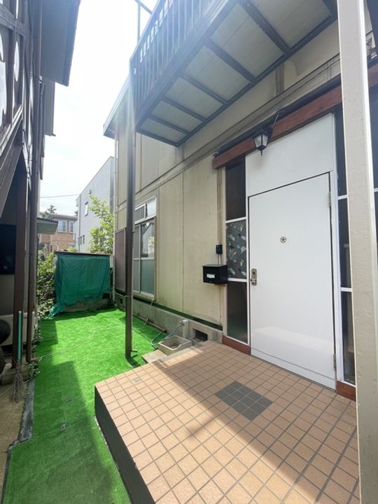 神奈川県川崎市高津区上作延4(一戸建)の賃貸物件の玄関