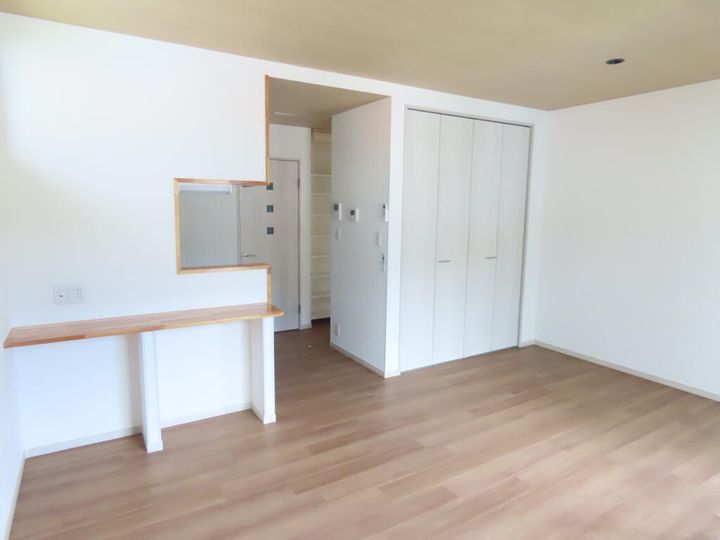 長崎県長崎市片淵3(アパート)の賃貸物件の居間