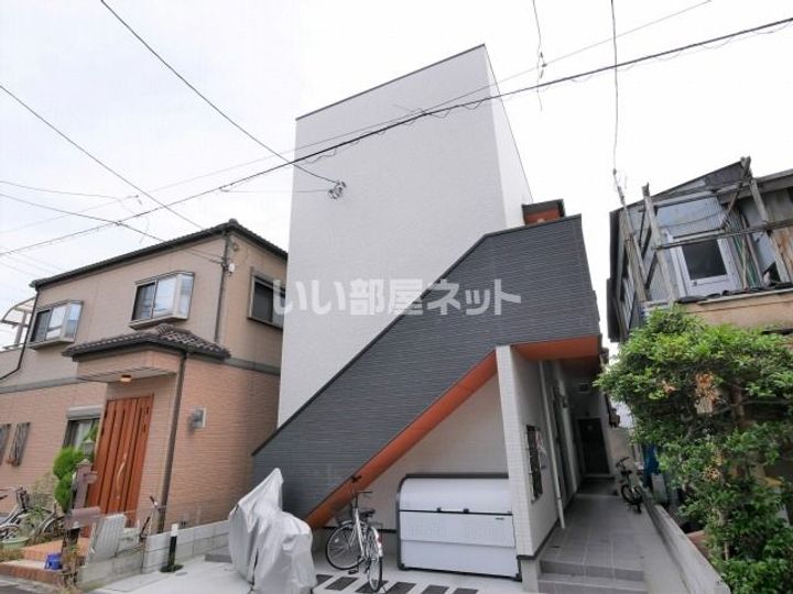 大阪府堺市堺区昭和通2(アパート)の賃貸物件の外観