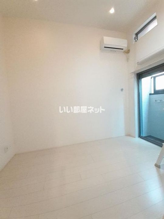 大阪府堺市堺区昭和通2(アパート)の賃貸物件の居間