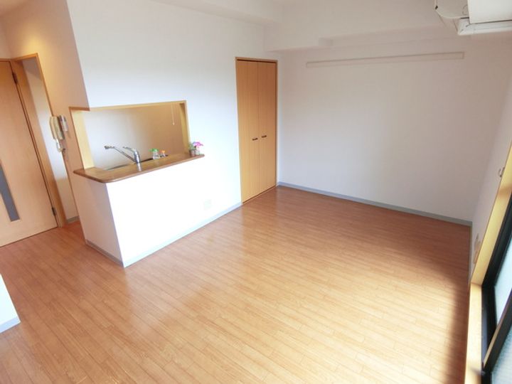 マリーズガーデンの居間