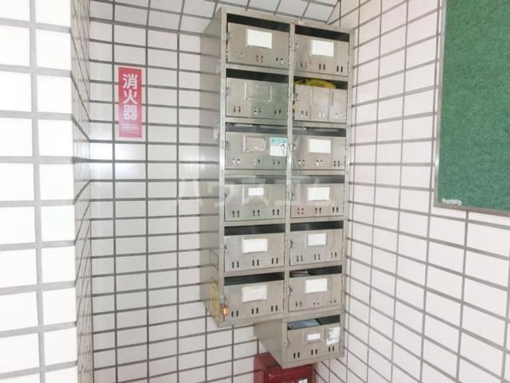 ミラドール一の橋の内装