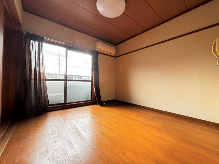 ソワサントニュー狭山の居間