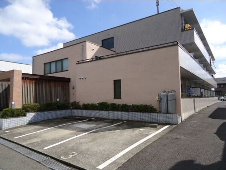 東京都日野市神明2(マンション)の賃貸物件の外観