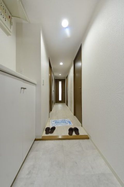 神奈川県横浜市青葉区市ケ尾町(マンション)の賃貸物件の玄関