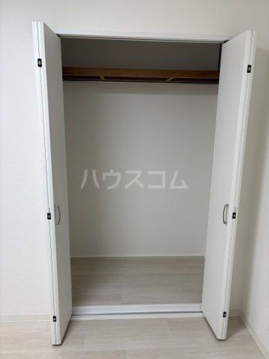 コートハウスフナツの内装