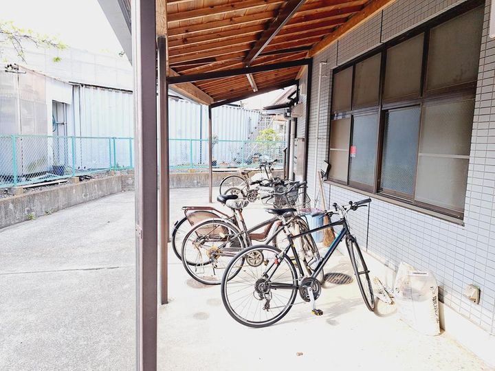 寿岳ビルの地図