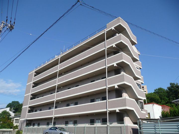 志度シーサイドハイツの外観