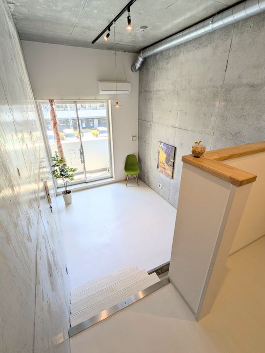 REGINA碩田の居間