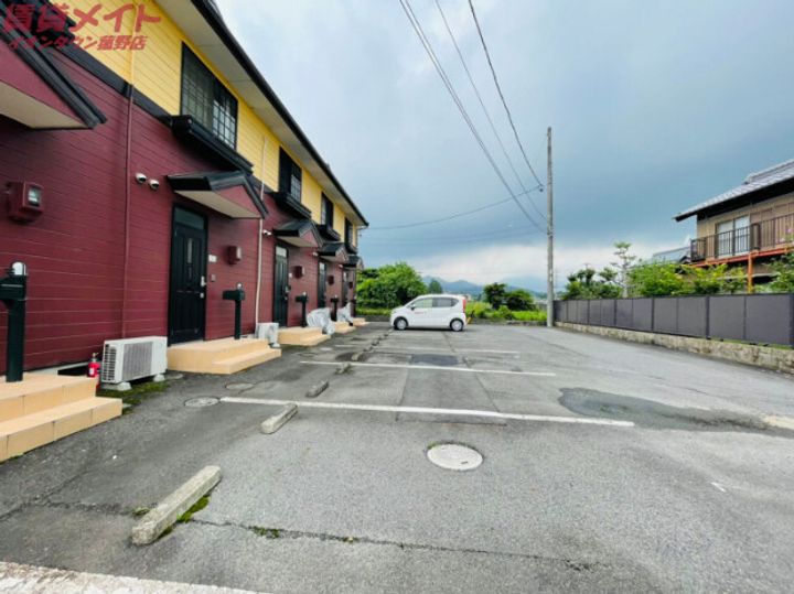 三重県三重郡菰野町大字田口新田(一戸建)の賃貸物件の地図