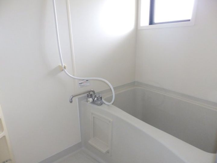 ユーステージ C棟の風呂