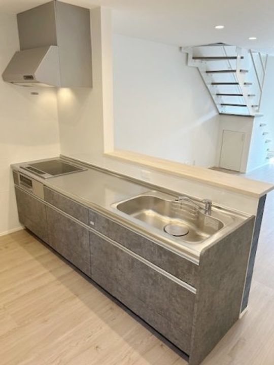 栃木県小山市東城南1(一戸建)の賃貸物件のキッチン