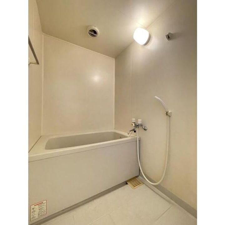 スタジオシスターの風呂