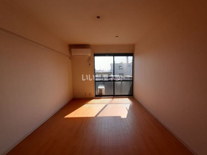 兵庫県加東市社(アパート)の賃貸物件の居間