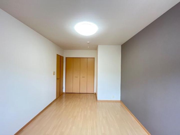 ブロードパインAの内装